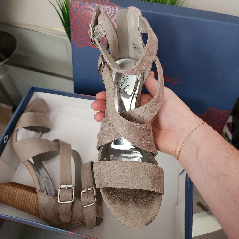 Grey Sueded crisscross block heel